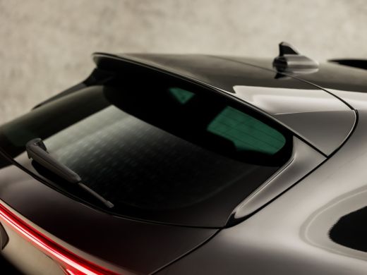 CUPRA Leon 2.0 TSI VZ Sport 301Pk Automaat (SCHUIFDAK, BLACK PACK, APPLE CARPLAY, STUUR/STOELVERWARMING, KUI... ActivLease financial lease