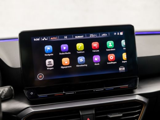 CUPRA Leon 2.0 TSI VZ Sport 301Pk Automaat (SCHUIFDAK, BLACK PACK, APPLE CARPLAY, STUUR/STOELVERWARMING, KUI... ActivLease financial lease