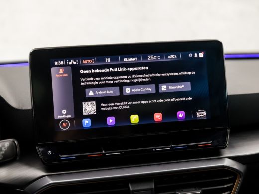 CUPRA Leon 2.0 TSI VZ Sport 301Pk Automaat (SCHUIFDAK, BLACK PACK, APPLE CARPLAY, STUUR/STOELVERWARMING, KUI... ActivLease financial lease