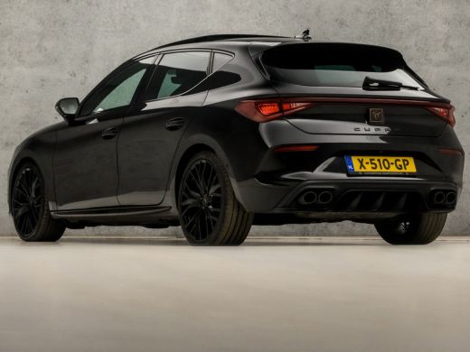 CUPRA Leon 2.0 TSI VZ Sport 301Pk Automaat (SCHUIFDAK, BLACK PACK, APPLE CARPLAY, STUUR/STOELVERWARMING, KUI... ActivLease financial lease