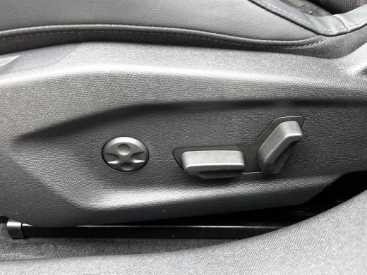 DS DS 4 1.2 PureTech Performance Line+ HEAD-UP | EL. BED. STOELEN | LEER-ALCANTARA ActivLease financial lease