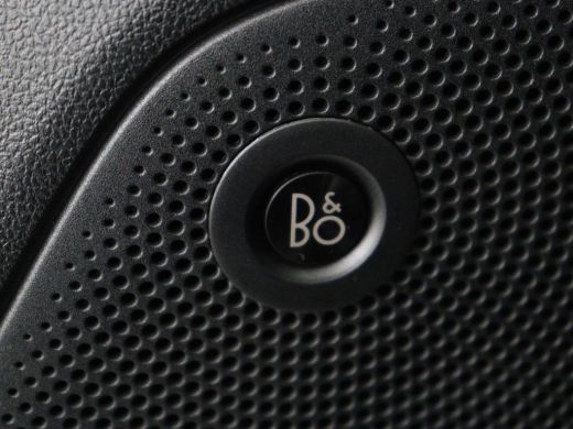 Ford Focus 1.5 EcoBoost ST Line | Stoelverwarming | Adaptive cruise | Camera | B&O Sound | Caplay | Keyless ... ActivLease financial lease