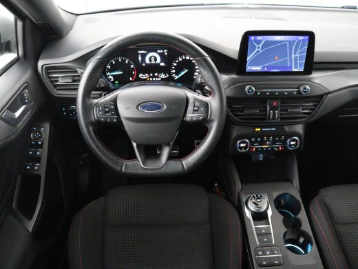 Ford Focus 1.5 EcoBoost ST Line | Stoelverwarming | Adaptive cruise | Camera | B&O Sound | Caplay | Keyless ... ActivLease financial lease