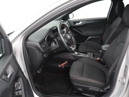 Ford Focus 1.5 EcoBoost ST Line | Stoelverwarming | Adaptive cruise | Camera | B&O Sound | Caplay | Keyless ... ActivLease financial lease