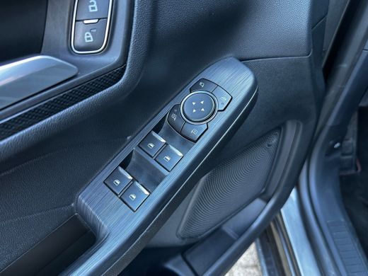 Ford Kuga 2.5 225 PK PHEV ST-Line | SOH 86,5%| TREKHAAK| ADAPTIEVE CRUISE CONTROL| STUUR, STOEL EN VOORRUIT... ActivLease financial lease