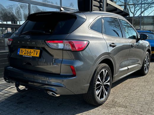 Ford Kuga 2.5 225 PK PHEV ST-Line | SOH 86,5%| TREKHAAK| ADAPTIEVE CRUISE CONTROL| STUUR, STOEL EN VOORRUIT... ActivLease financial lease