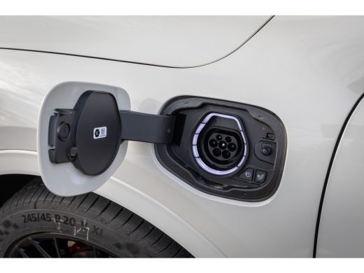 Ford Kuga 2.5 PHEV Sound Edition | ST-line X | 700W premium audio | Panoramadak | 20 inch velgen | Trekhaak ActivLease financial lease