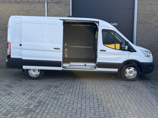 Ford Transit 350 2.0 TDCI 130PK Euro 6 L3H2 Trend RWD CarPlay, cruise/360 camera ActivLease financial lease