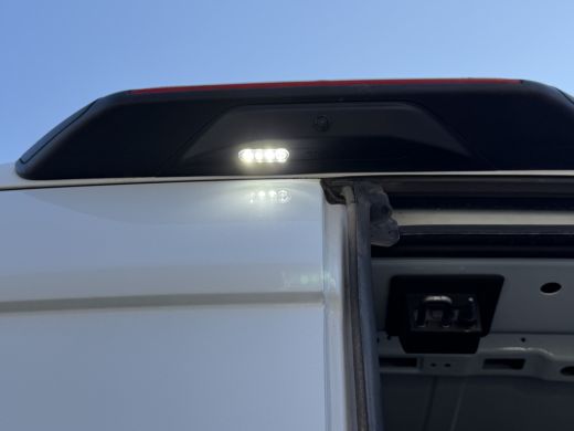 Ford Transit 350 2.0 TDCI 130PK Euro 6 L3H2 Trend RWD CarPlay, cruise/360 camera ActivLease financial lease