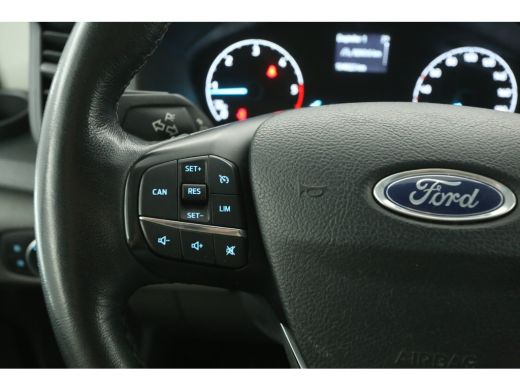 Ford Transit 2.0 TDCI L2H2 | Airco | Cruise | 2800kg Trekgew. | Trekhaak | 3 Zits | Parkeersens. | Stoelverw. ActivLease financial lease