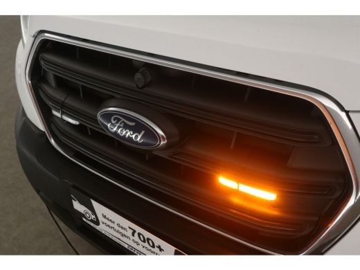 Ford Transit 2.0 TDCI L2H2 | Airco | Cruise | 2800kg Trekgew. | Trekhaak | 3 Zits | Parkeersens. | Stoelverw. ActivLease financial lease