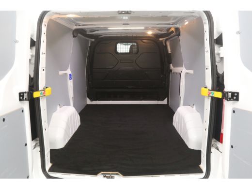 Ford Transit Custom 2.0 TDCI L1H1 | Airco | Cruise | 3 Zits | LED  | Parkeersens. | Stoelverw. ActivLease financial lease