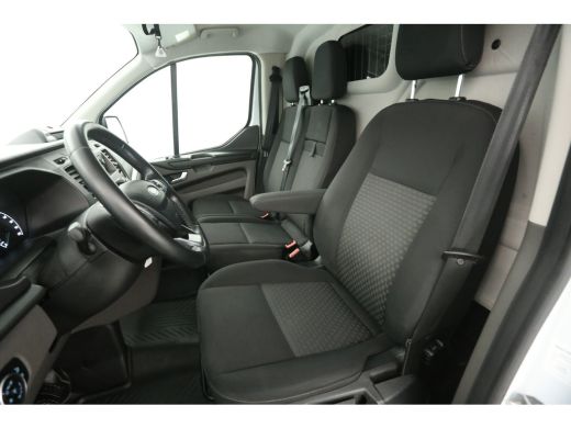 Ford Transit Custom 2.0 TDCI L1H1 | Airco | Cruise | 3 Zits | LED  | Parkeersens. | Stoelverw. ActivLease financial lease