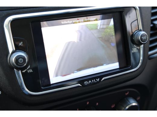 Iveco Daily 35C18HV 3.0 180PK L2H1 DUBBEL LUCHT ActivLease financial lease