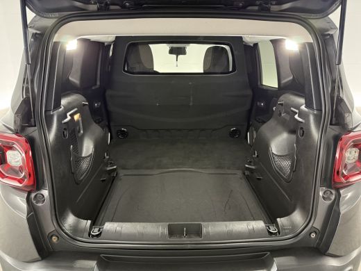 Jeep Renegade 1.3T Limited 151PK | Grijs Kenteken | VAN | Camera | Carplay | Clima | Adap. Cruise | Keyless ActivLease financial lease