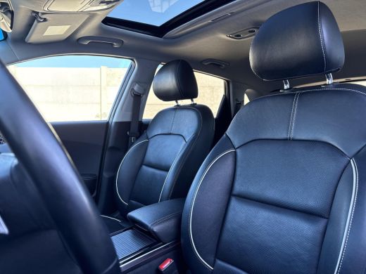 Kia e-Niro ExecutiveLine 64 kWh ActivLease financial lease