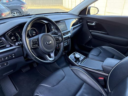 Kia e-Niro ExecutiveLine 64 kWh ActivLease financial lease