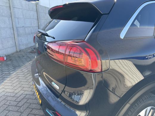 Kia e-Niro ExecutiveLine 64 kWh ActivLease financial lease