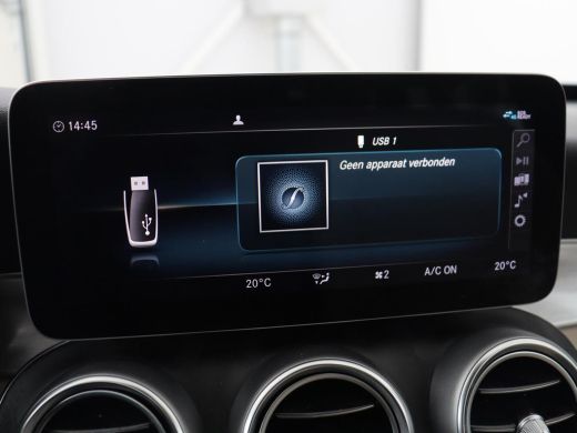 Mercedes-Benz C-Klasse 300e Business Solution Luxury | Leder | Stoelverwarming | Camera | Digital Cockpit | Park Assist ... ActivLease financial lease