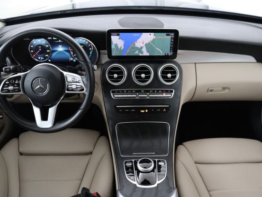 Mercedes-Benz C-Klasse 300e Business Solution Luxury | Leder | Stoelverwarming | Camera | Digital Cockpit | Park Assist ... ActivLease financial lease