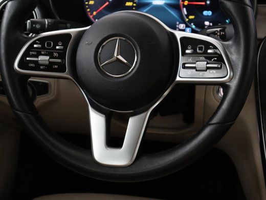 Mercedes-Benz C-Klasse 300e Business Solution Luxury | Leder | Stoelverwarming | Camera | Digital Cockpit | Park Assist ... ActivLease financial lease