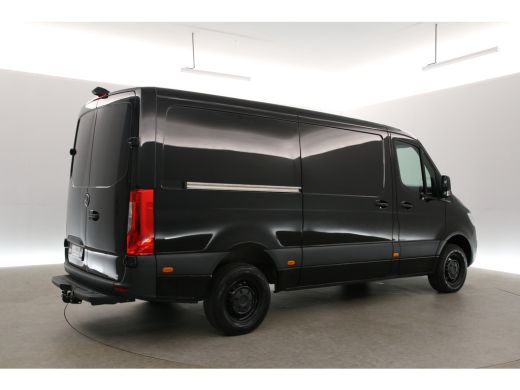 Mercedes-Benz Sprinter 317 1.9 CDI 170PK L2H1 | Airco | Cruise | 3 Zits | Trekhaak | Camera | Carplay | Navi ActivLease financial lease