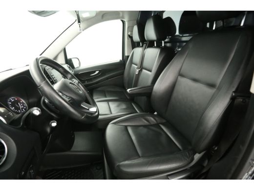 Mercedes-Benz Vito 119 CDI Lang | 191PK | Aut. | Clima | Adap.Cruise | Camera | Carplay | 3 Zits | Stoelverw. | Trek... ActivLease financial lease