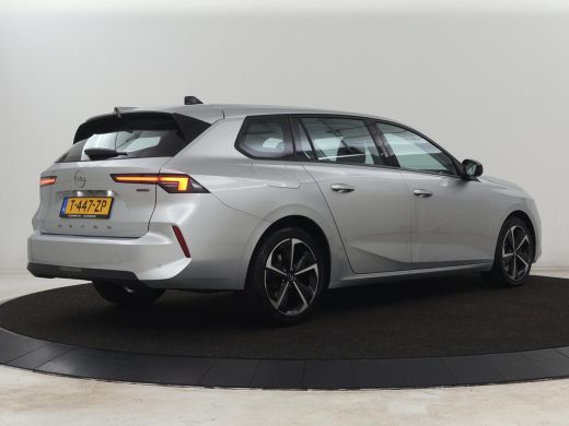 Opel Astra 1.6 Turbo Hybrid | Origineel NL | Adaptive cruise | Carplay | Parkeerhulp | Climate control | Dig... ActivLease financial lease