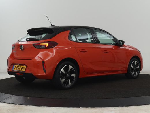 Opel Corsa-e GS Line 50 kWh | 3 Fase | Camera | Carplay | Dodehoek detectie | Cruise control | Full LED | Clim... ActivLease financial lease