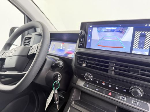 Opel Vivaro-e L3 75 kWh | 10" Multimedia 3D-kleuren touchscreen (Draadloos Android Auto/Apple CarPlay) | 10" di... ActivLease financial lease