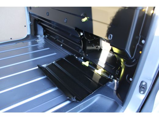 Opel Vivaro L2 2.0 180 PK AUTOMAAT NAVI | CAMERA | 17" VELGEN | NIEUWE AUTO! ActivLease financial lease