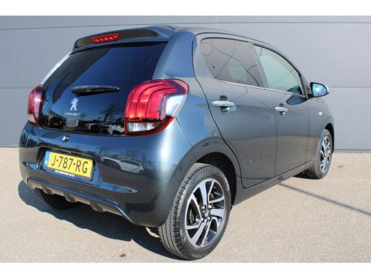 Peugeot 108 1.0 e-VTi Allure | Navi by app | Camera | Climate control | Lichtmetaal | Bluetooth | ActivLease financial lease