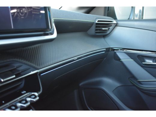 Peugeot 208 1.2 Hybrid 110 e-DCS6 GT | Panoramadak | Navigatie by App | Keyless-Entry | Full-LED | Achteruitr... ActivLease financial lease