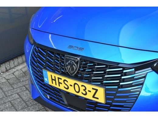 Peugeot 208 1.2 Hybrid 110 e-DCS6 GT | Panoramadak | Navigatie by App | Keyless-Entry | Full-LED | Achteruitr... ActivLease financial lease