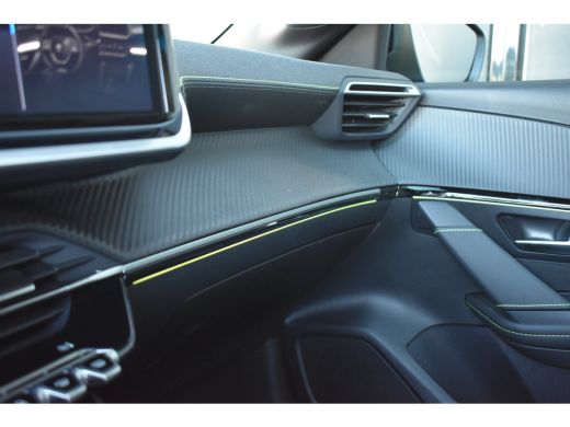 Peugeot 208 1.2 Hybrid 110 e-DCS6 GT | Panoramadak | Navigatie by App | Keyless-Entry | Full-LED | Achteruitr... ActivLease financial lease