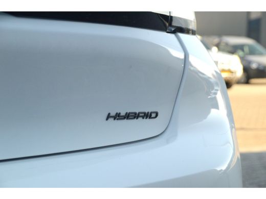 Peugeot 208 1.2 Hybrid 110PK e-DCS6 Style Automaat | Demo Deal | Parkeersensoren | Draadloze Apple Carplay/An... ActivLease financial lease