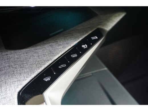 Peugeot 3008 1.2 Hybrid 136 Allure 19" LMV | Afneembare trekhaak | half-leder | Adaptive Cruise | Driver assis... ActivLease financial lease