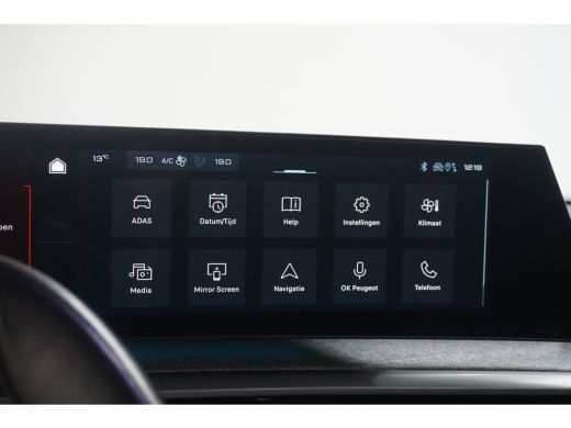 Peugeot 3008 1.2 Hybrid 136 Allure 19" LMV | Afneembare trekhaak | half-leder | Adaptive Cruise | Driver assis... ActivLease financial lease