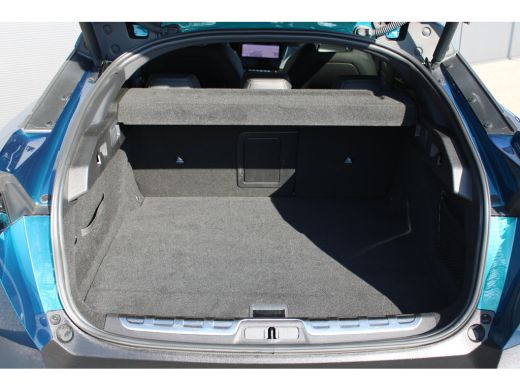Peugeot 408 1.6 HYbrid GT 225 EAT8 First Edition | Automaat | Navigatie | Camera | Alcantara | 20 Inch lichtm... ActivLease financial lease