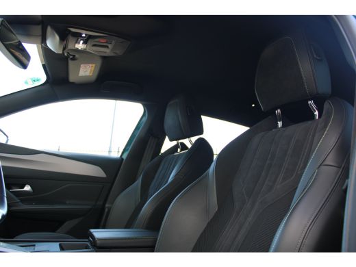 Peugeot 408 1.6 HYbrid GT 225 EAT8 First Edition | Automaat | Navigatie | Camera | Alcantara | 20 Inch lichtm... ActivLease financial lease
