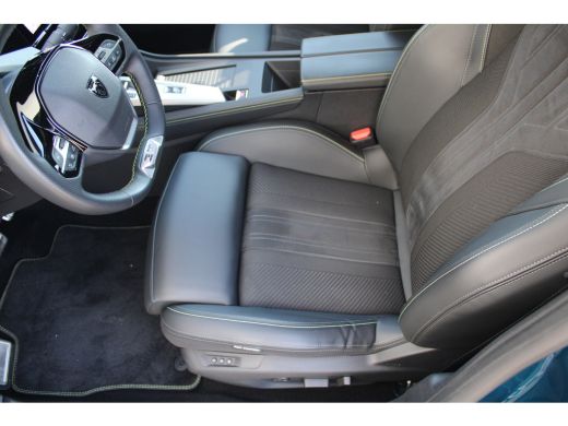 Peugeot 408 1.6 HYbrid GT 225 EAT8 First Edition | Automaat | Navigatie | Camera | Alcantara | 20 Inch lichtm... ActivLease financial lease