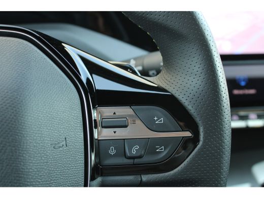 Peugeot 408 1.6 HYbrid GT 225 EAT8 First Edition | Automaat | Navigatie | Camera | Alcantara | 20 Inch lichtm... ActivLease financial lease