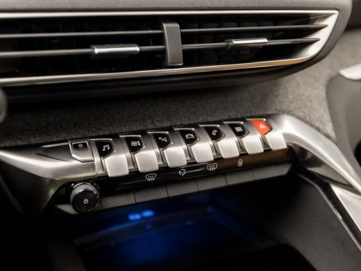 Peugeot 5008 1.2 PureTech GT-Line Deluxe (PANORAMADAK, APPLE CARPLAY, GROOT NAVI, 360 CAMERA, FOCAL AUDIO, BRU... ActivLease financial lease