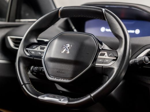 Peugeot 5008 1.2 PureTech GT-Line Deluxe (PANORAMADAK, APPLE CARPLAY, GROOT NAVI, 360 CAMERA, FOCAL AUDIO, BRU... ActivLease financial lease