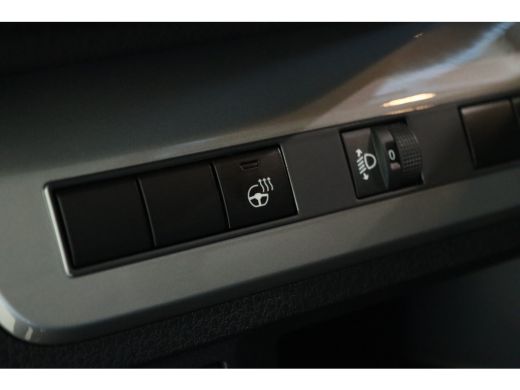 Peugeot e-Expert EV L3 DC 75 kWh STX SPECIAL EDITION | LED | Stuur+Stoelverwarming | Betimmering | Leder | Camera ... ActivLease financial lease