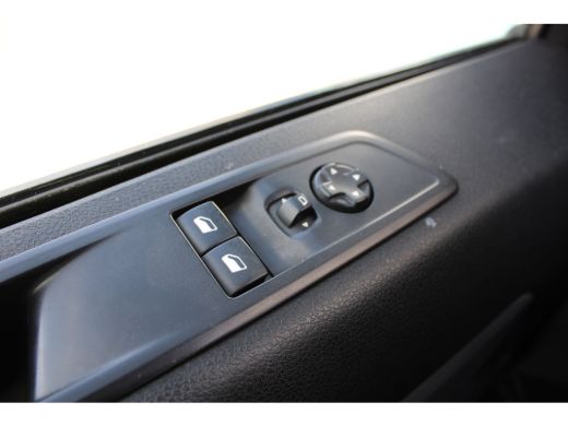 Peugeot Expert L3 2.0 BlueHDI 120 PK | DUBBELE CABINE | TREKHAAK | SENSOREN | 6,9% FINANCIAL LEASE | ActivLease financial lease