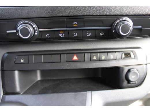 Peugeot Expert L3 2.0 BlueHDI 120 PK | DUBBELE CABINE | TREKHAAK | SENSOREN | 6,9% FINANCIAL LEASE | ActivLease financial lease