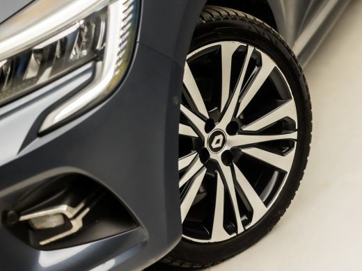 Renault Clio 1.6 E-Tech Hybrid 140 Initiale Paris 140Pk Automaat (APPLE CARPLAY, GROOT NAVI, CAMERA, LEDER, BO... ActivLease financial lease