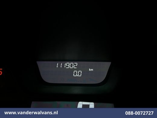 Renault Trafic 1.6 dCi 122pk L2H1 Euro6 Airco | Imperiaal | Trekhaak bluetooth telefoonvoorbereiding ActivLease financial lease