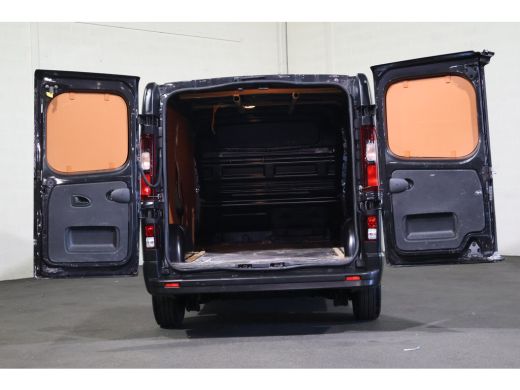 Renault Trafic 2.0 dCi 120pk L2 H1 Airco Navigatie ActivLease financial lease